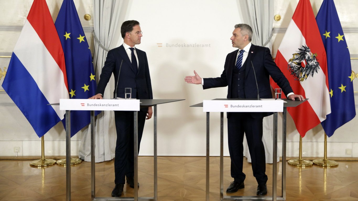 Нидерландия и Австрия обявиха, че са "единни в съпротивата срещу разширяването на Шенген"