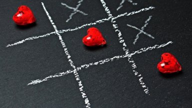 Окситоцинът често е наричан хормон на любовта тъй като се