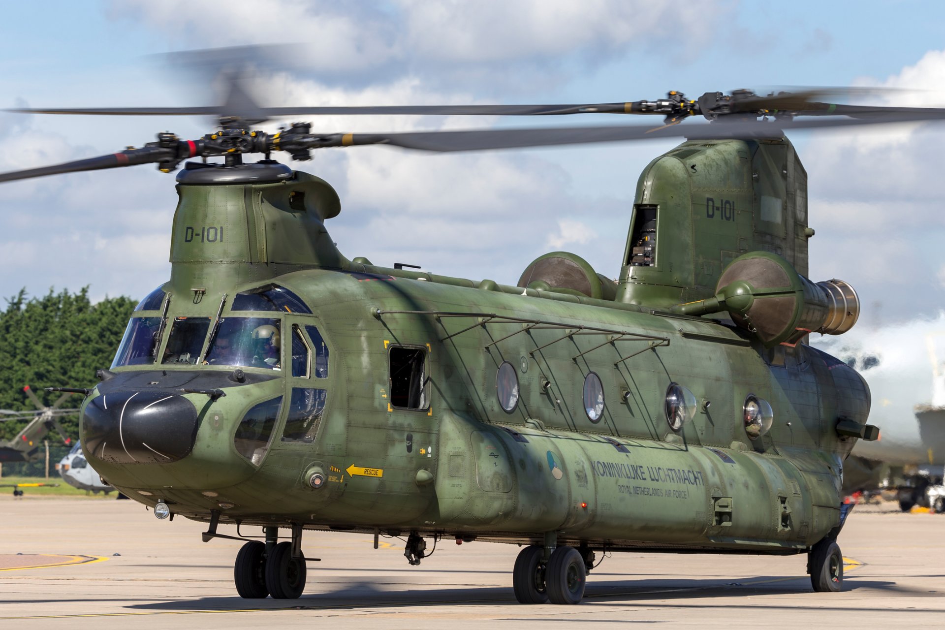 Boeing CH-47 Chinook