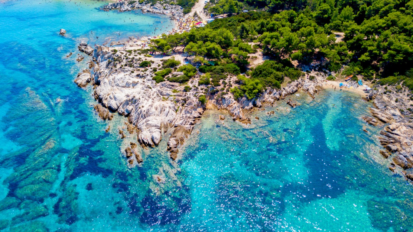 Гърция с предупреждение към туристите -  екстремно високи температури до края на седмицата