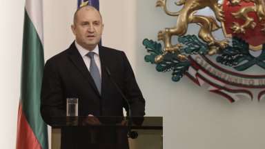 Пет служебни кабинета назначи до този момент президентът Румен Радев