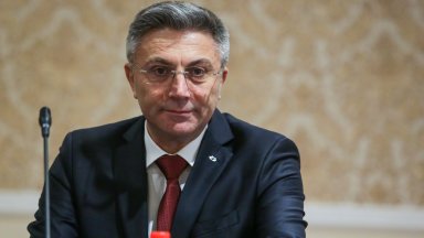 Два мандата бях секретар и председател на партията аз съм