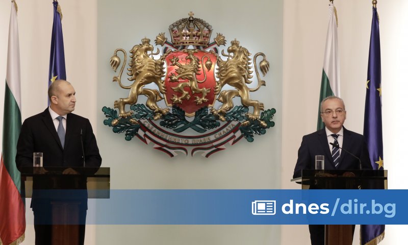 Президентът Румен Радев и кабинетът Донев 2 излязоха с позиция