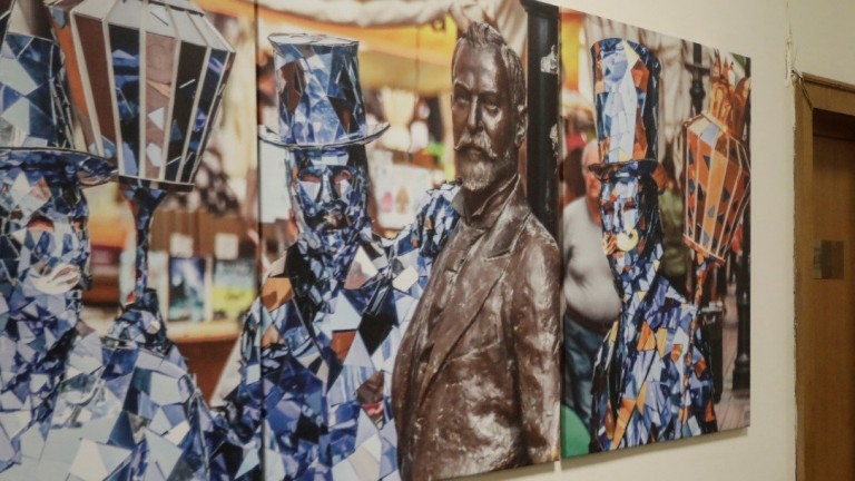 София - огромната галерия на фотографа Иван Шишиев