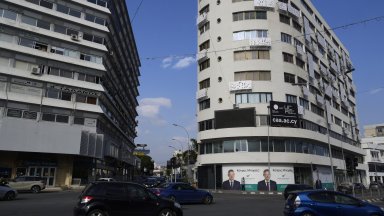 Над 560 хиляди кипърски избиратели гласуват днес за нов президент