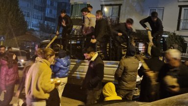 Още един български гражданин е в неизвестност след труса в Турция