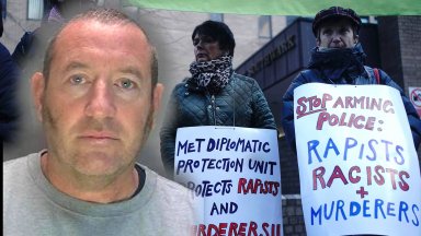 Съд в Лондон осъди на 36 доживотни присъди бившия служител