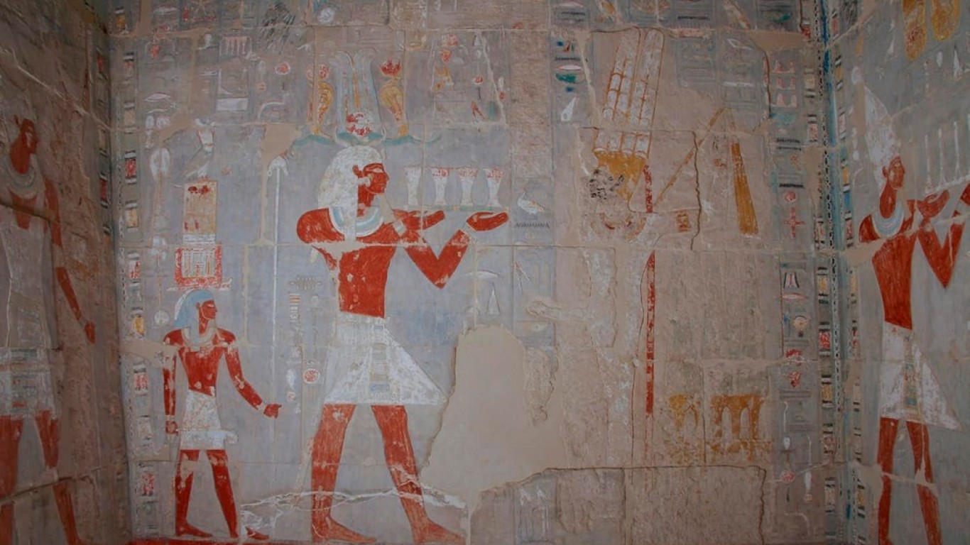 Две зали в храма на най-могъщата жена-владетел на Древен Египет са отворени за посетители 