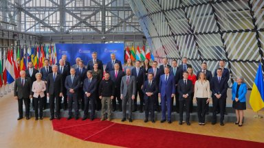 Украинският президент Володимир Зеленски заяви че някои лидери от Европейския