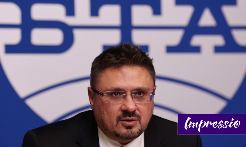 Февруарският брой на списание ЛИК е посветен на войната в