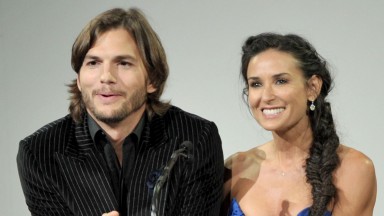 Аштън Кътчър за бившата си съпруга Деми Мур: Гордея се с нея