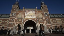 В Амстердам беше открита най-голямата до сега изложба на Вермеер