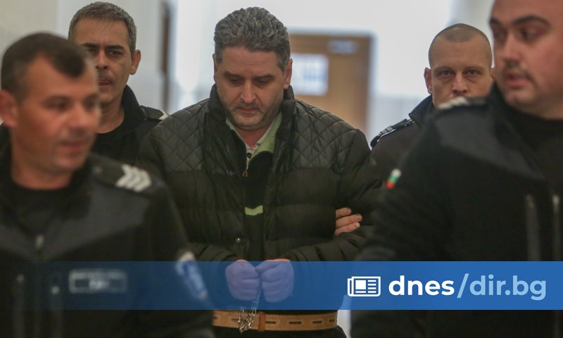 Софийският градски съд остави в ареста 52-годишния бивш полицай Румен