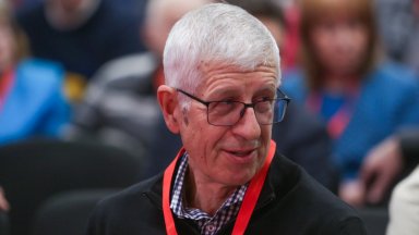 Бившият енергиен министър Румен Овчаров отрече обвиненията поради които вчера