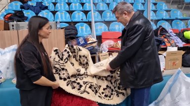 Лидерът на ДПС Мустафа Карадайъ лично закара в Турция дарения
