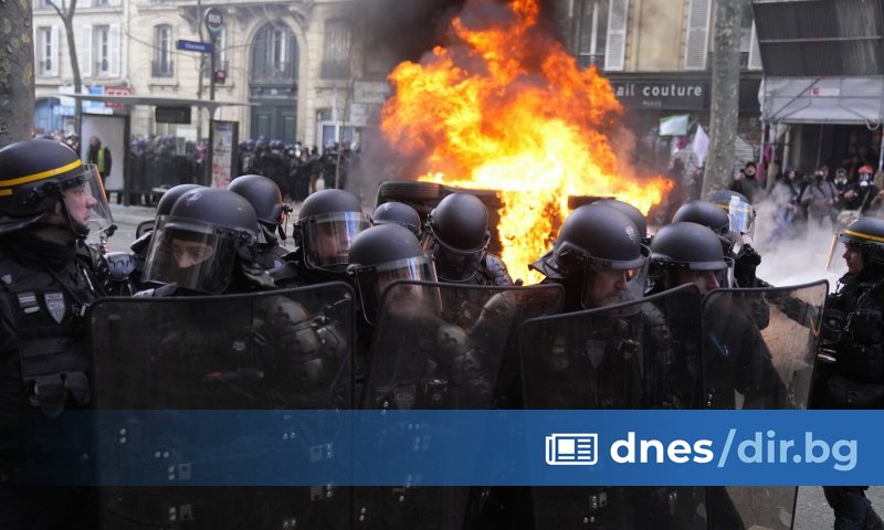 Милионен протест заля френските улици в четвъртия ден от демонстрациите