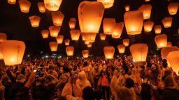 С 60 летящи фенера над Русе отбелязват Първа пролет