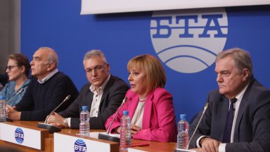 Мая Манолова, Валери Жаблянов, Костадин Паскалев, Татяна Дончева и Румен Петков заедно на изборите