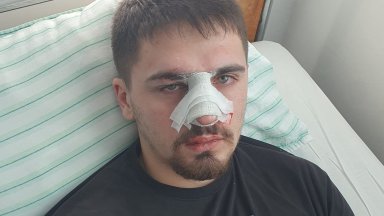 Баща на 19 годишно момче твърди че синът му е бил