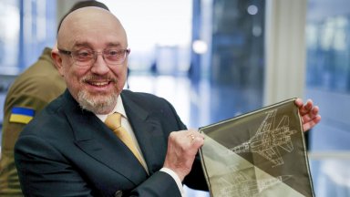 Доставката на изтребители за Украйна засега не е спешен въпрос