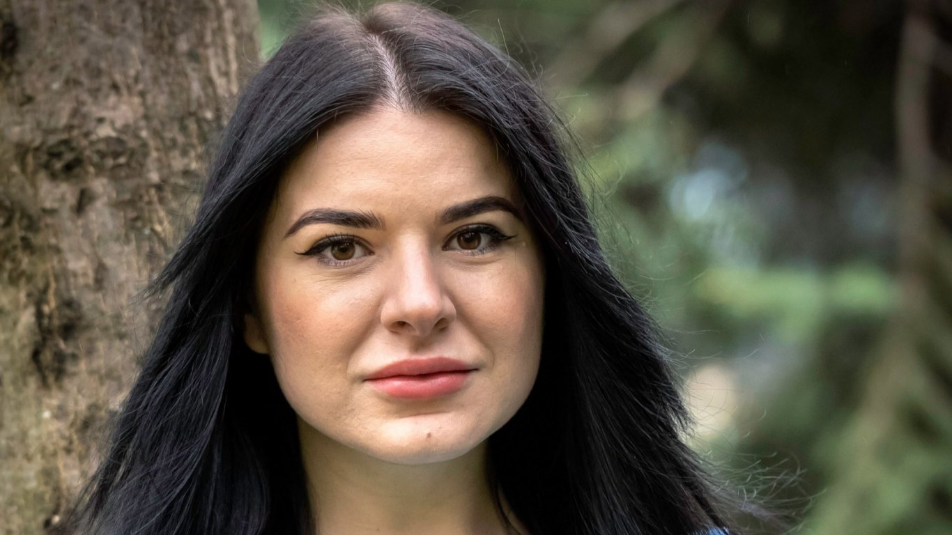 Певицата Лилия Семкова катастрофира на път за интервю в bTV