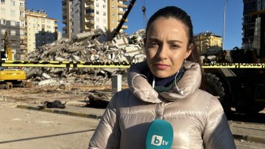 Бесте Сабри е родена в Шумен учи журналистика в Шотландия