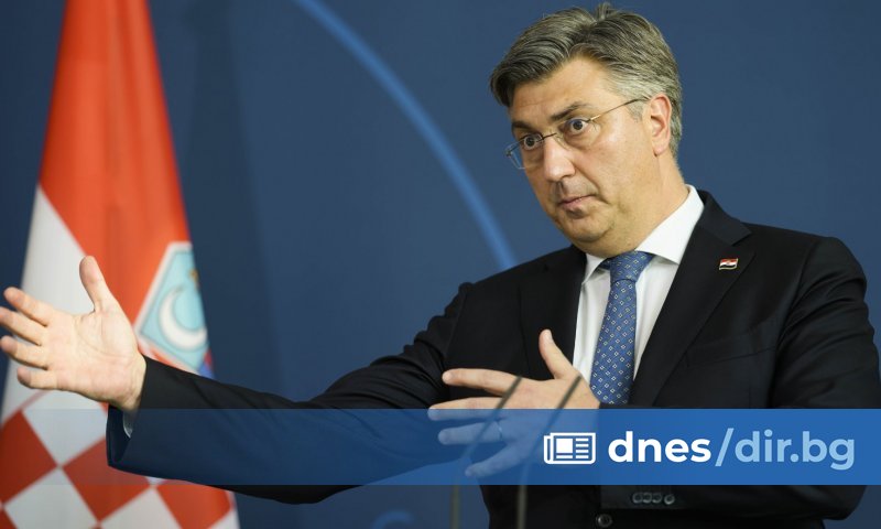 Премиерът на Хърватия Андрей Пленкович и председателката на Съвета на