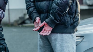 Районната прокуратура в Пловдив повдигна обвинения на седем мъже за