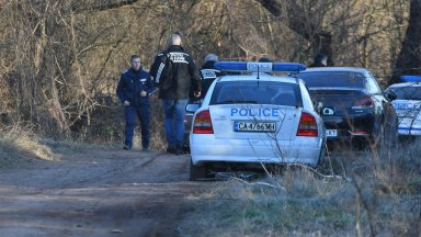 Бежанците са били в ремаркето на камион с пловдивска регистрация който