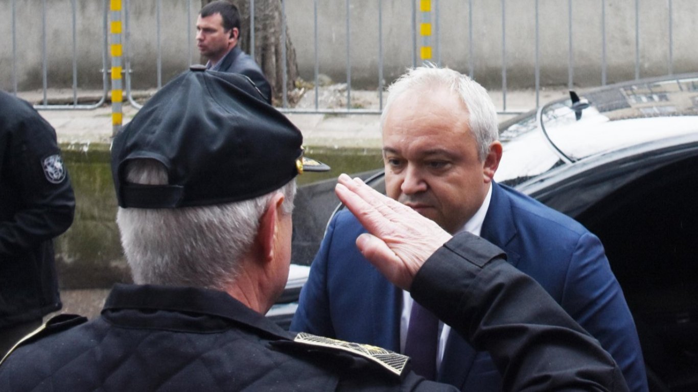 Демерджиев: Полицията хваща каналджии по няколко пъти, съдът ги пуска след 5 месеца
