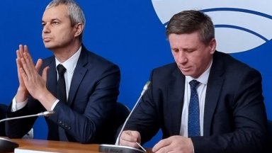 Бившият депутат от Възраждане Николай Дренчев който оттам стои зад