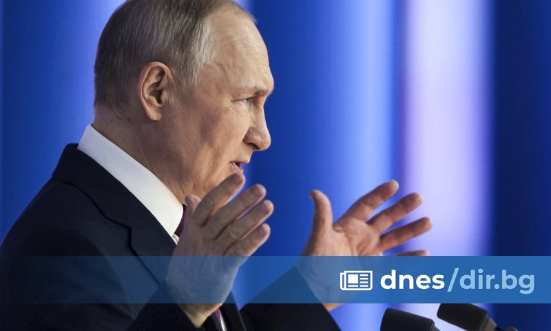 Руският президент Владимир Путин каза днес, че в Украйна залогът