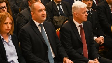 от върховния представител по външната политика и сигурност на ЕС