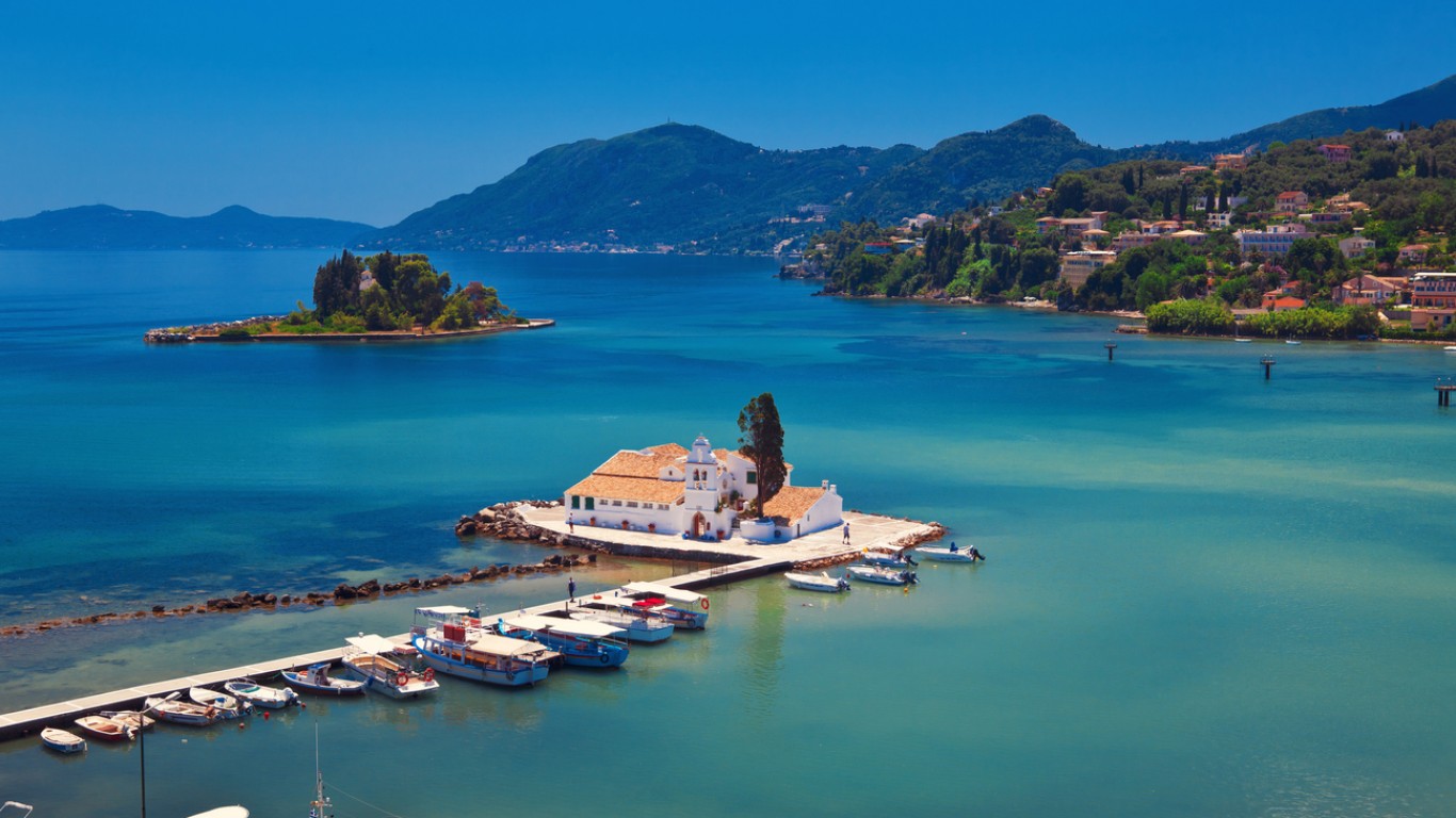 Корфу: Какво да видите и правите на островния рай?