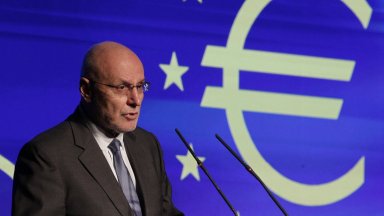 Димитър Радев обвини политиците за пропуснатия евро шанс 