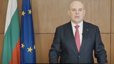 Няма да позволя безогледен и противоконституционен погром върху българската прокуратура