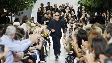 Майкъл Корс напуснал Института за мода, за да работи в универсални магазини