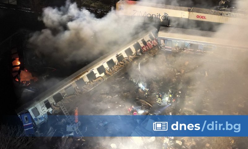 Най-малко 29 души са загинали, а 85 са ранени при