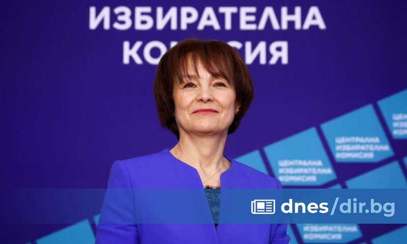 В секциите в страната и извън страната, в които ще