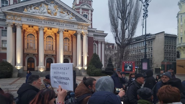 Скандалът в Народния театър се пренесе в съда – актьор срещу директор, директор срещу актьор