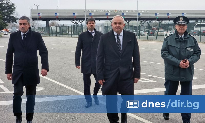 Приключена е процедурата по отнемане на достъпа и пропуските на