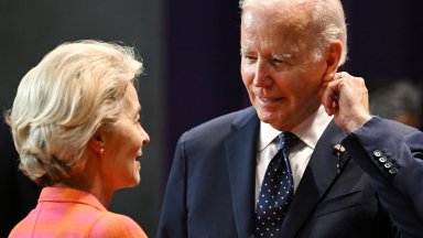 Председателката на Европейската комисия Урсула фон дер Лайен ще се