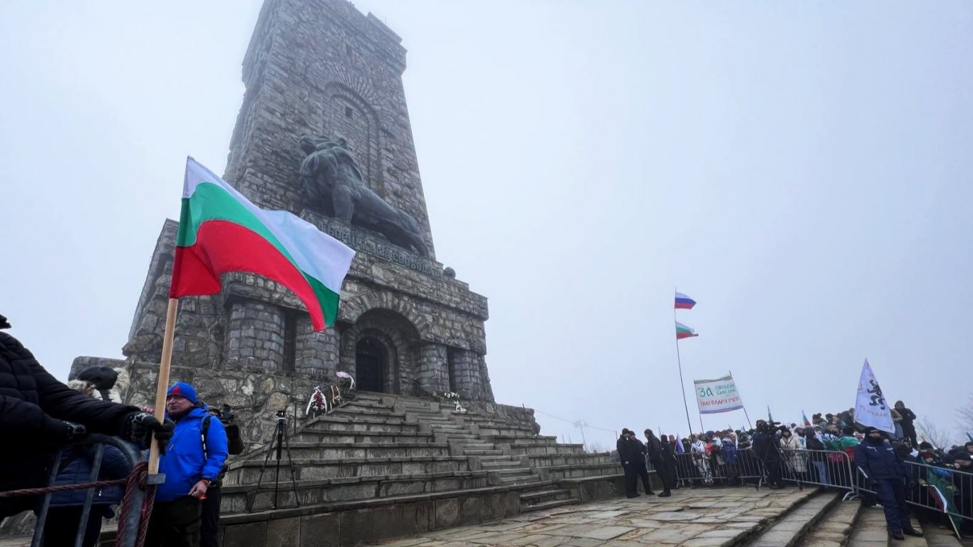 Гълъб Донев: Българската свобода има свой връх и той се нарича Шипка (видео)