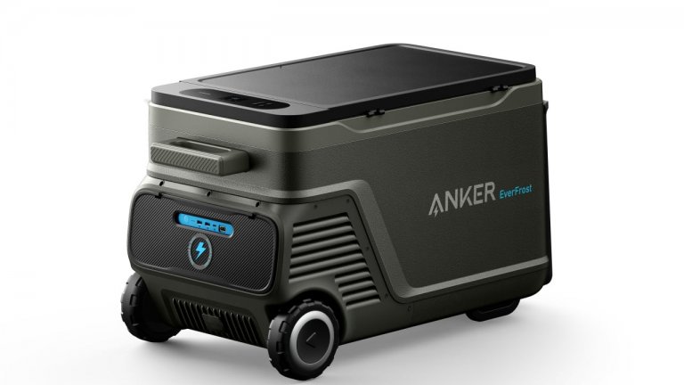 Anker представя хладилник с колела и докинг станции