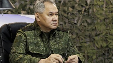 Министърът посочи че руската армия разполага с касетъчни боеприпаси но