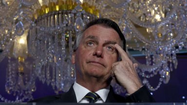 Бившият бразилски президент Жаир Болсонаро днес отрече да е извършил