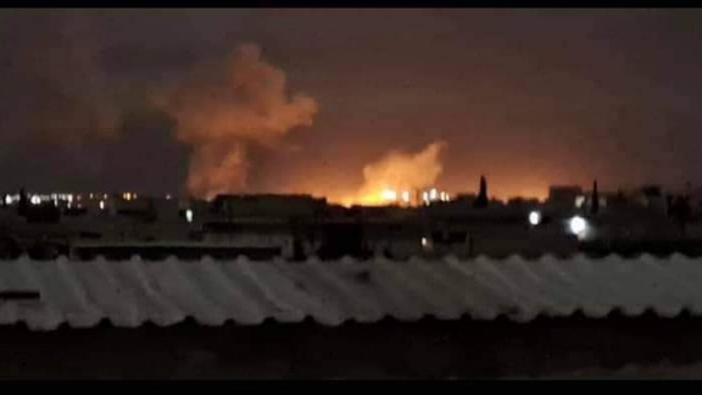 Израелски въздушен удар извади от строя международното летище в Алепо