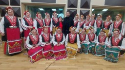 Графа брилянтно съчетава традиция и съвремие в епичната "Вековна гора", колаборация с легендарния хор "Мистерията на българските гласове"