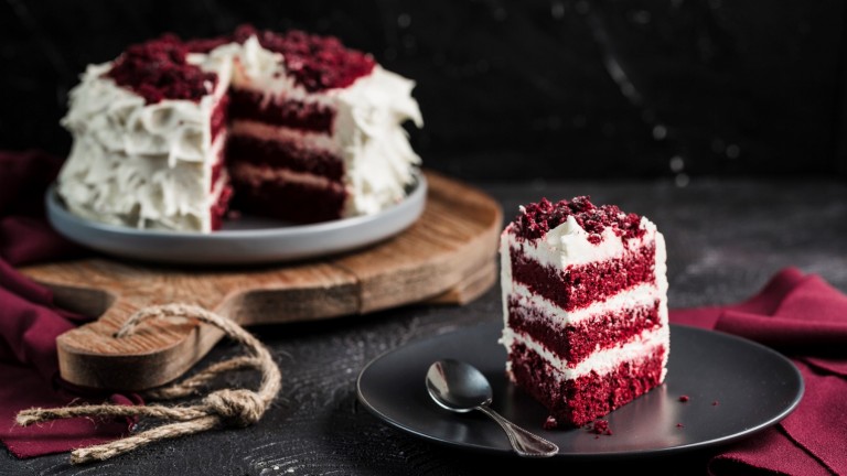 Изкусителката - тортата "Червено кадифе"