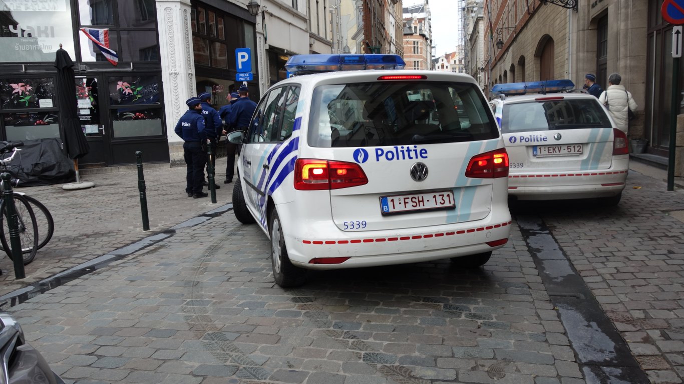Полиция влезе в централата на ЕНП в Брюксел 